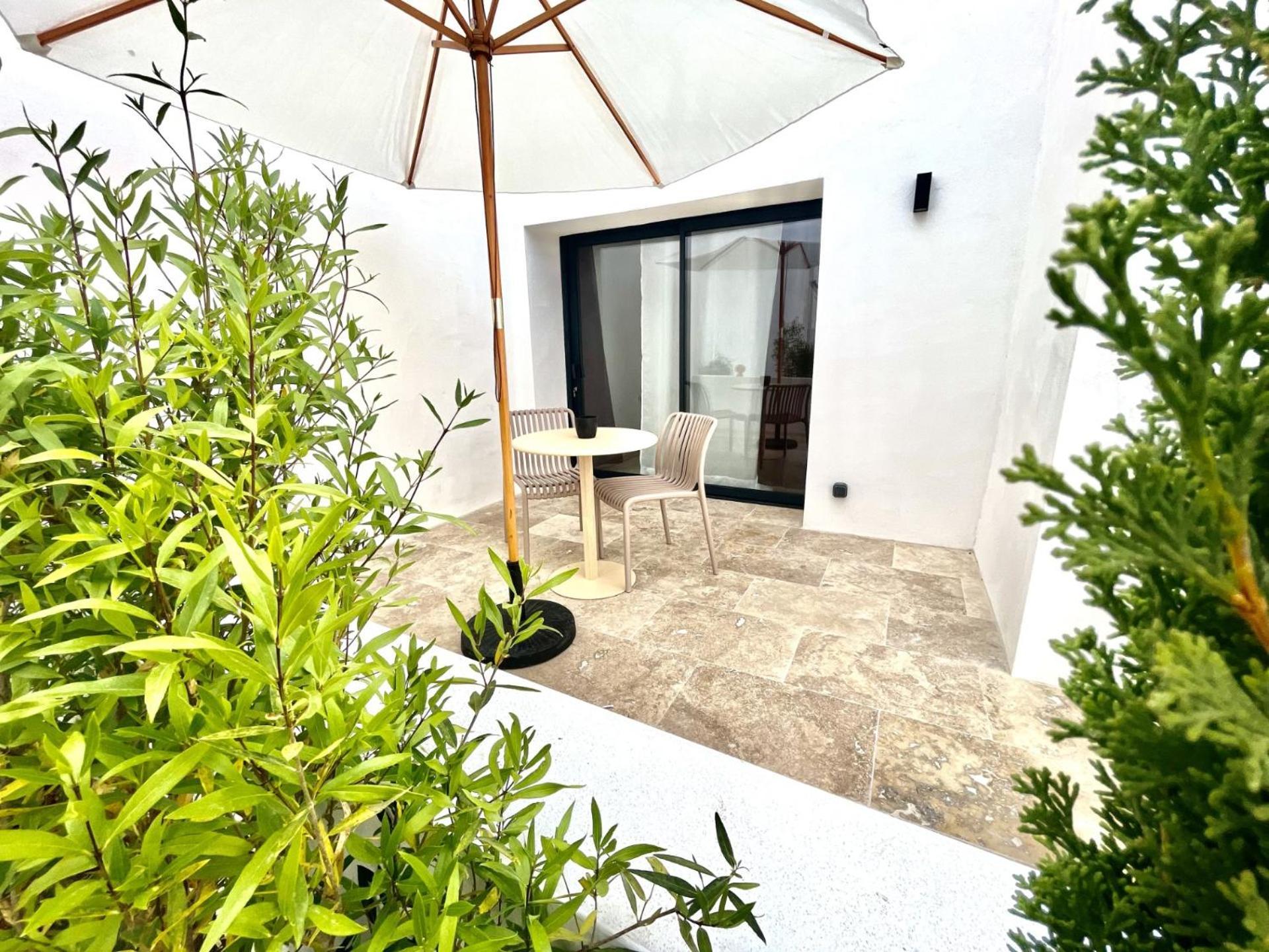 La Maison De Ville - Piscine - Spa Σετ Εξωτερικό φωτογραφία
