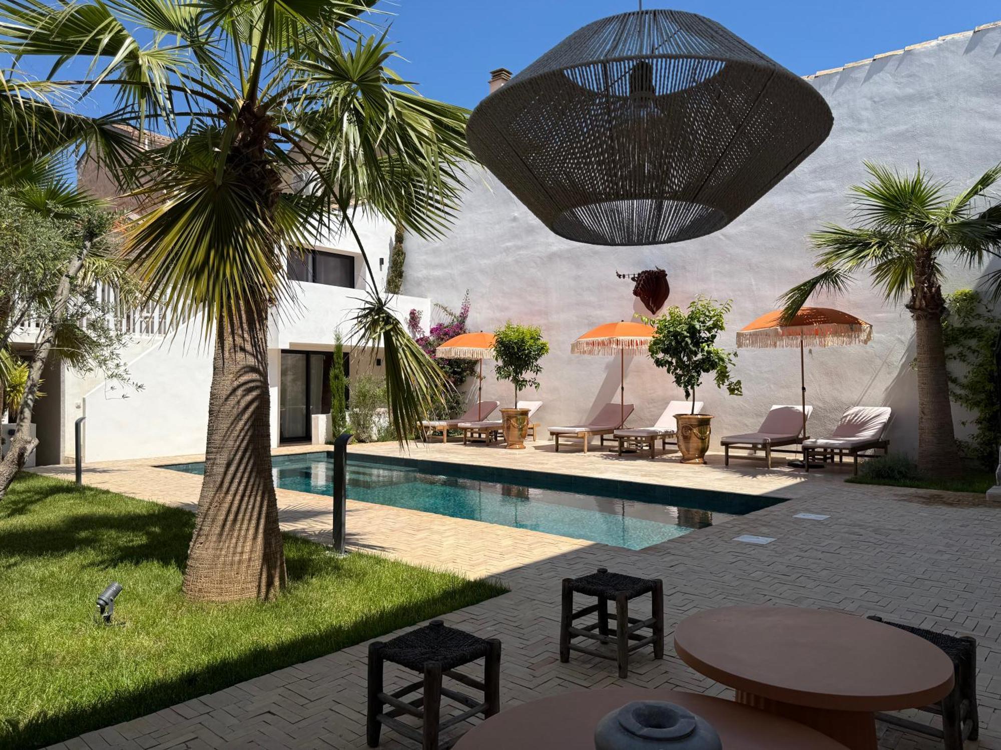 La Maison De Ville - Piscine - Spa Σετ Εξωτερικό φωτογραφία